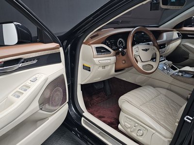 2020 Genesis G90 — миниатюра 17