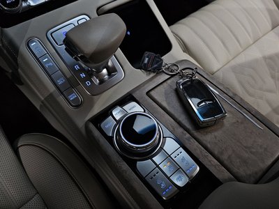 2020 Genesis G90 — миниатюра 12
