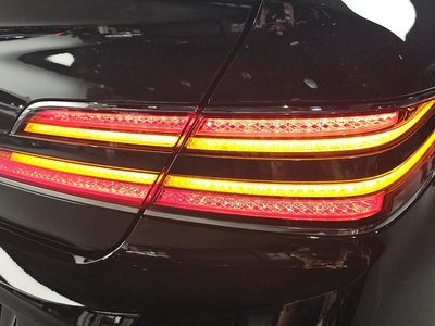 2020 Genesis G90 照片 10