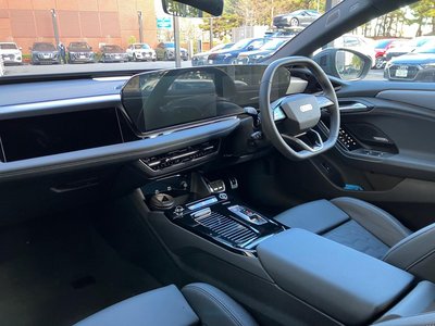 صورة مصغرة 19 لـ 2025 AUDI A6 AVANT E-TRON