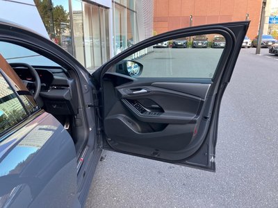 صورة مصغرة 20 لـ 2025 AUDI A6 AVANT E-TRON