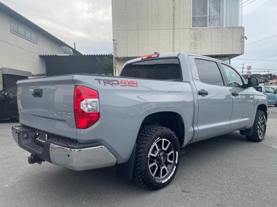 TOYOTA TUNDRA - 5