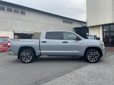 TOYOTA TUNDRA - 4