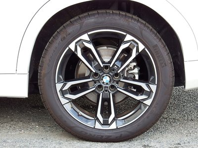 صورة 10 لـ 2026 BMW IX2