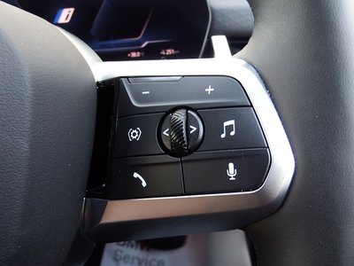 صورة مصغرة 40 لـ 2026 BMW IX2