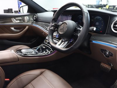 2022 Mercedes-BENZ E-CLASS AMG 照片 6
