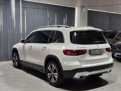 MERCEDES-BENZ GLB - 3