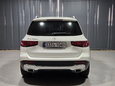 MERCEDES-BENZ GLB - 6