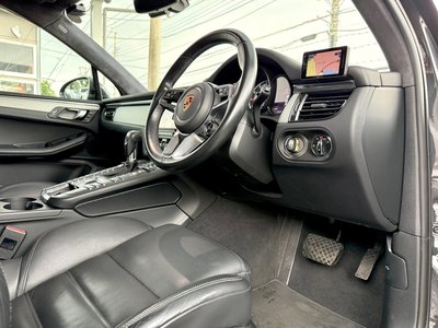2020 Porsche MACAN 缩略图 18