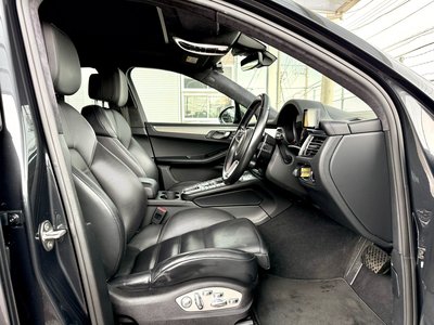2020 Porsche MACAN 缩略图 19