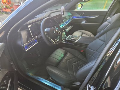 صورة 3 لـ 2025 BMW 7 SERIES