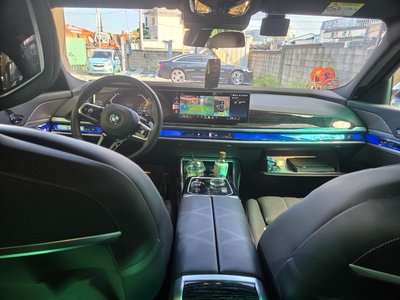 صورة مصغرة 12 لـ 2025 BMW 7 SERIES