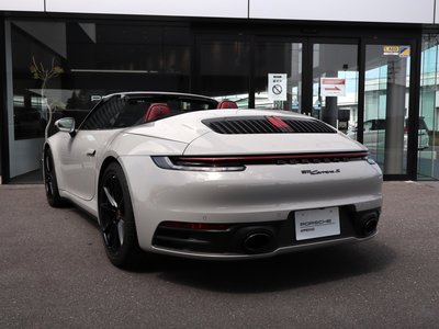 PORSCHE 911 - 7