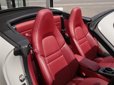 PORSCHE 911 - 9