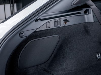 صورة مصغرة 65 لـ 2023 Lexus RX