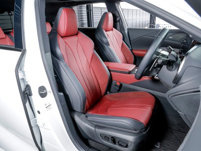 صورة مصغرة 16 لـ 2023 Lexus RX