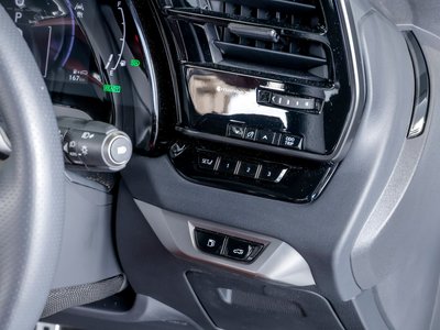 صورة مصغرة 59 لـ 2023 Lexus RX