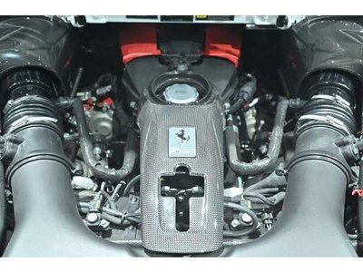 FERRARI F8 SPIDER - 4