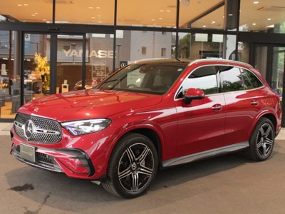 2025 Mercedes-BENZ GLC photo 1