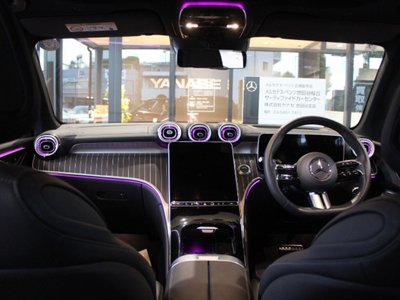 2025 Mercedes-BENZ GLC — миниатюра 23