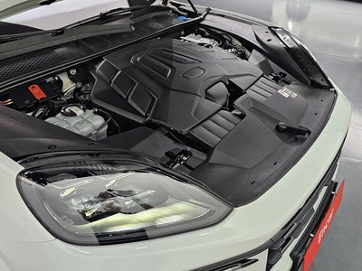PORSCHE CAYENNE - 7