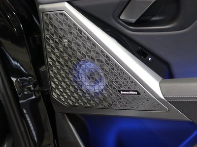 2025 BMW 5 SERIES — миниатюра 61