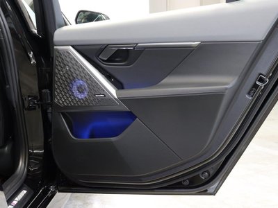 2025 BMW 5 SERIES — миниатюра 60