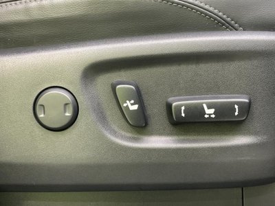 2023 Toyota LAND CRUISER PRADO — миниатюра 30