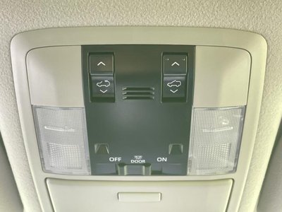 2023 Toyota LAND CRUISER PRADO — миниатюра 28