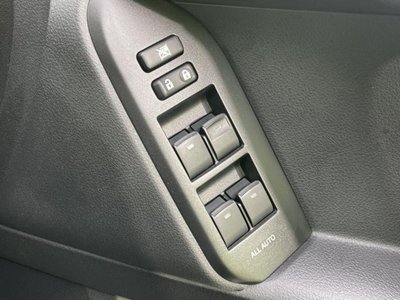 2023 Toyota LAND CRUISER PRADO — миниатюра 29