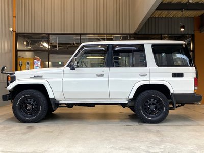 صورة مصغرة 11 لـ 2002 Toyota LAND CRUISER 70