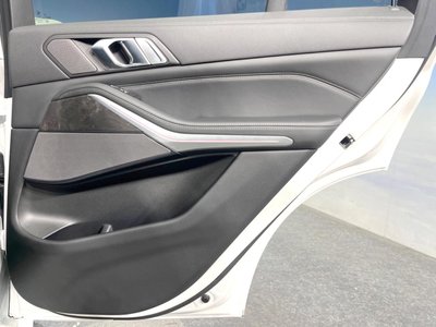 2022 BMW X5 缩略图 33