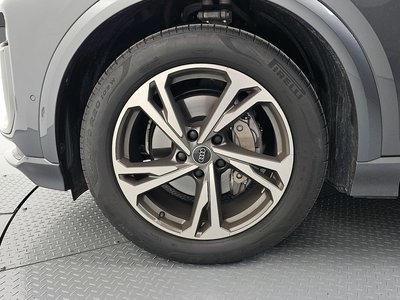 AUDI Q6 - 6