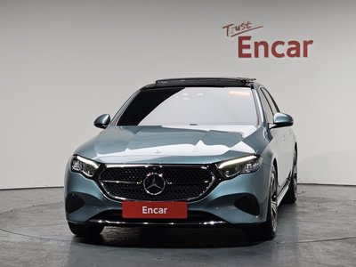 MERCEDES-BENZ E-CLASS - 2