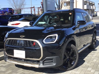 MINI MINI COUNTRYMAN - 1
