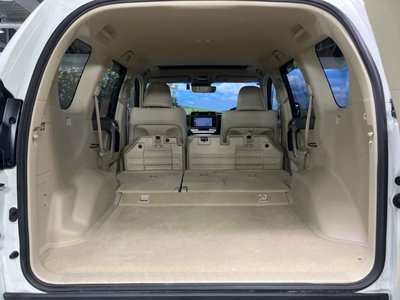 TOYOTA LAND CRUISER PRADO - 10