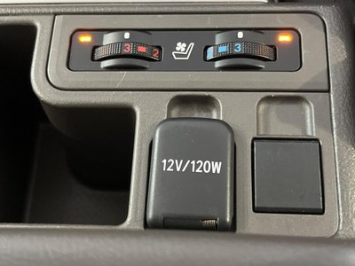 TOYOTA LAND CRUISER PRADO - 7