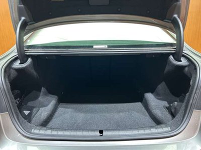 صورة مصغرة 57 لـ 2018 BMW M5