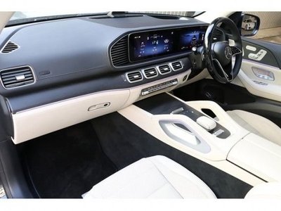 MERCEDES-BENZ GLS - 7