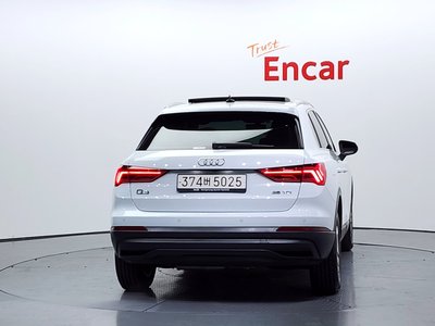 AUDI Q3 - 4