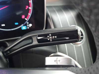صورة مصغرة 12 لـ 2023 Mercedes-BENZ GLC