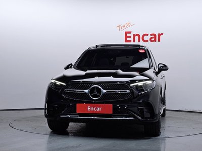 صورة 2 لـ 2023 Mercedes-BENZ GLC