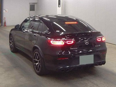 MERCEDES-BENZ GLC - 2