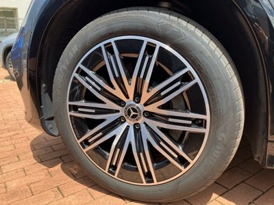 MERCEDES-BENZ EQS - 3