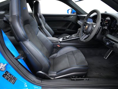 صورة مصغرة 13 لـ 2021 Porsche 911
