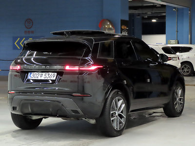 صورة 5 لـ 2025 LAND Rover RANGE ROVER EVOQUE