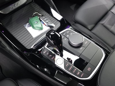 2023 BMW X4 — миниатюра 12