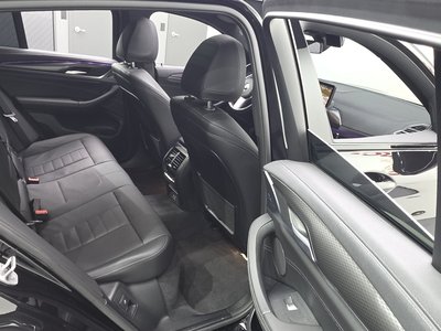 2023 BMW X4 — миниатюра 17