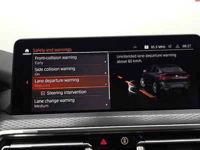 2023 BMW X4 — миниатюра 33