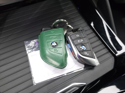 2023 BMW X4 — миниатюра 22